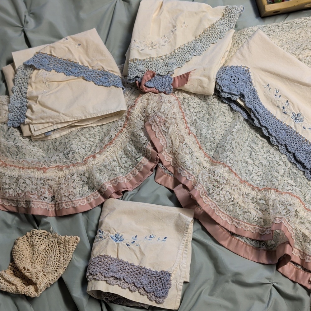 Lace Cream And Mauve Blue Crochet And Cream Valence Curtains Bundle Please Read